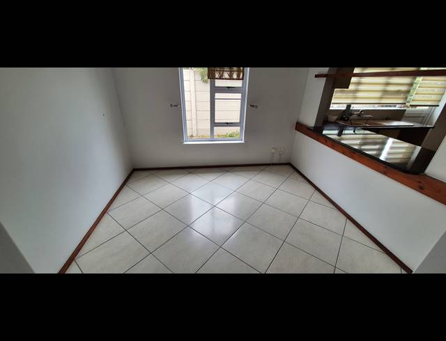 3 BEDROOM HOUSE TO LET IN WAVES EDGE